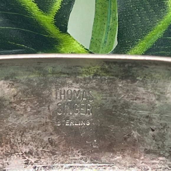 Sterling silver cuff bracelet by Thomas singer with buffalo navajo 43.19 grams - Picture 5 of 13